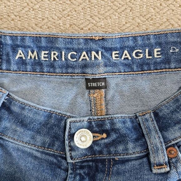 American Eagle Outfitters Mom Jean Denim Jeans - Size 2 - Picture 4 of 12